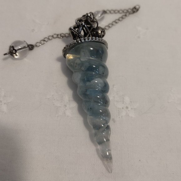 Aquamarine Spiral Pendulum - Picture 4 of 5